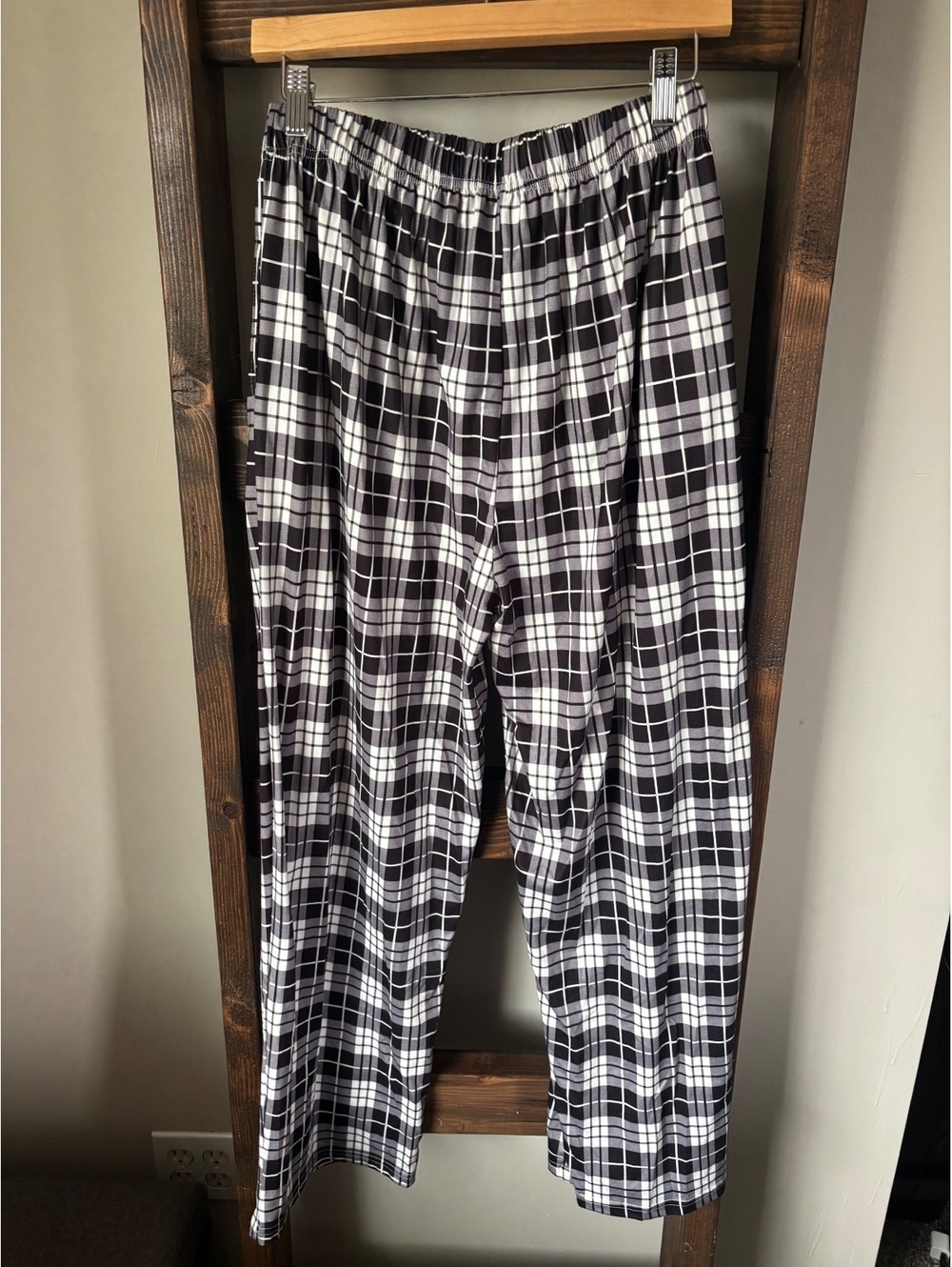 Black & White Plaid Pants - Picture 2 of 7